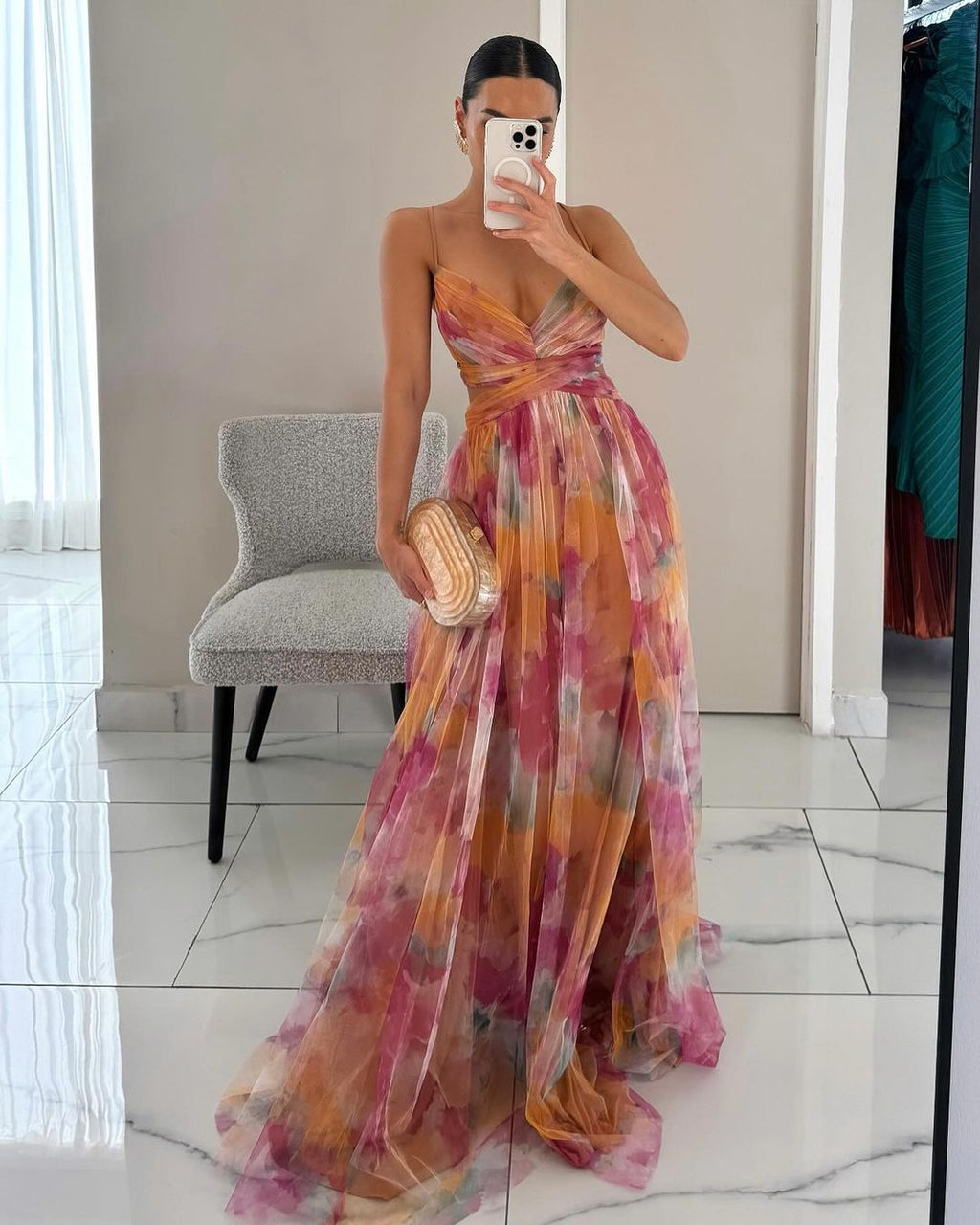 Isla™ | Classic Floral Midi Dress
