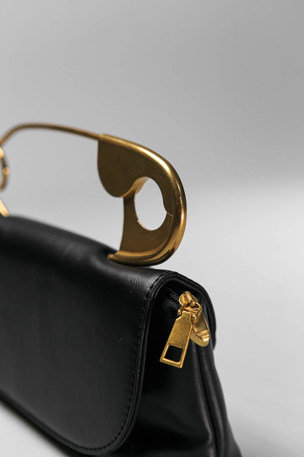 Luxy™ | Pin Bag with Shoulder Strap